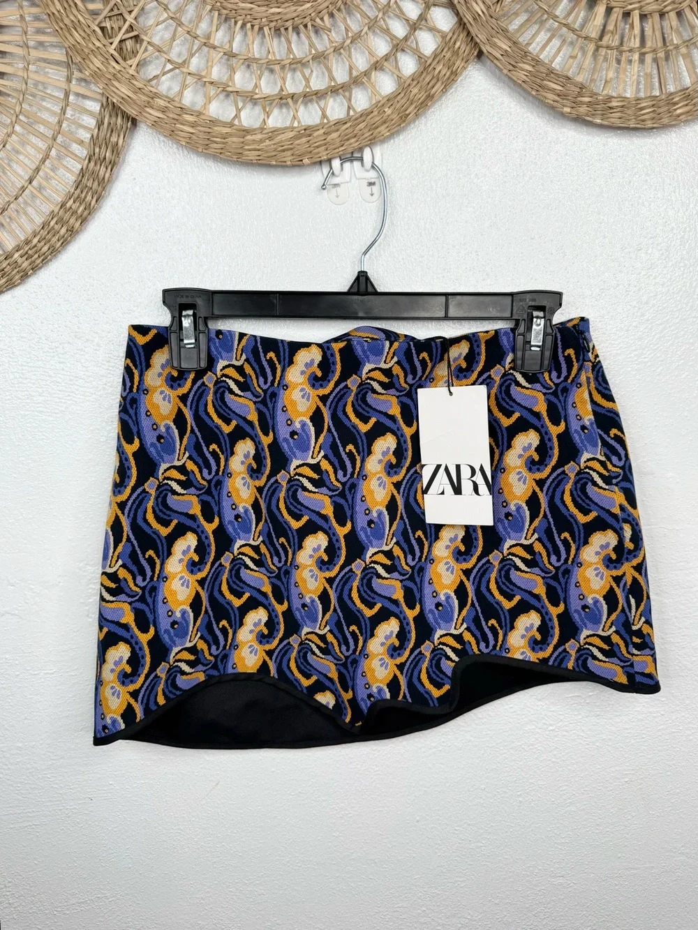Zara 2-Piece Matching Set Womens Size S Abstract Print Crop Top Mini Skirt